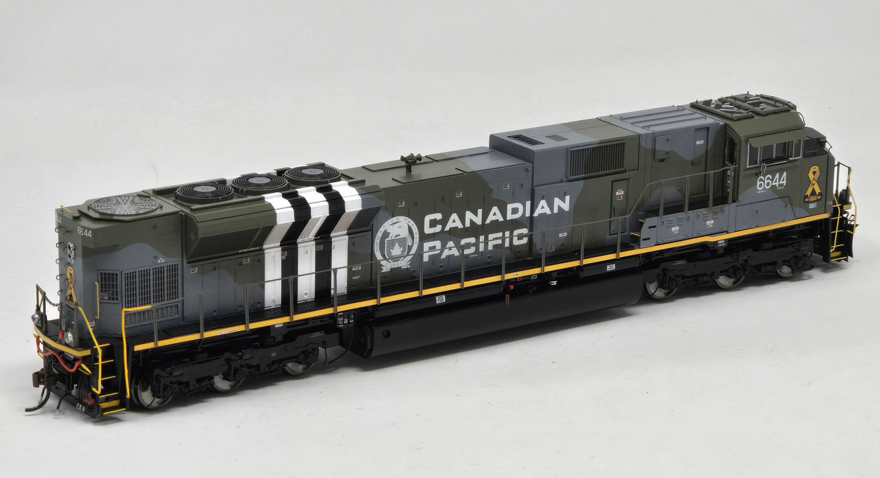 PRE-ORDER: Athearn Genesis 1146 - EMD SD70ACu (DC Silent) Canadian