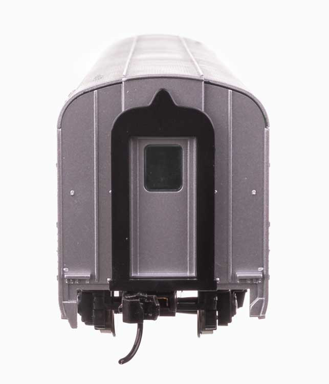 Walthers Mainline 910-30069 - 85' Budd Baggage-Lounge Canadian