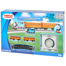 Bachmann 00642 - Thomas w/ Annie and Clarabel Starter Set - HO