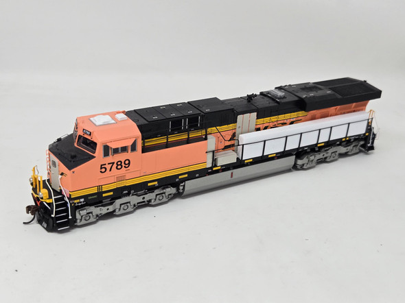 Pre-Owned: Athearn Genesis ES44AC with PTC (DCC and Sound) BNSF 5789 (Replaced  Doors) - HO Scale