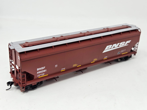 Pre-Owned: Walthers Mainline 60' NSC 5150 3-Bay Covered Hopper BNSF 495281 - HO Scale