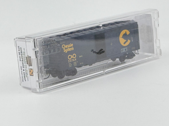 Pre-Owned: Micro-Trains 40’ Standard  Box Car, Single Door, Full Ladders, w/o Roofwalk Chesapeake and Ohio 23764 - N Scale