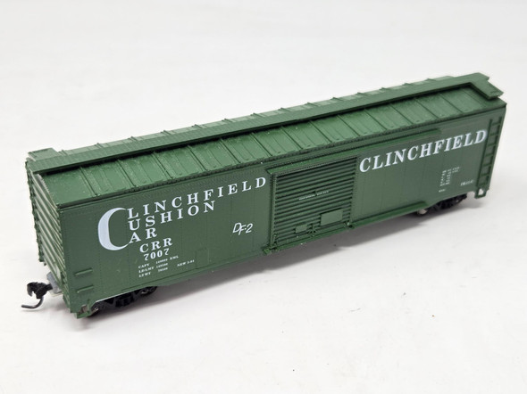 Pre-Owned: Roundhouse 50' Boxcar Clinchfield 7007 - HO Scale