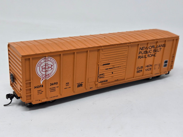 Pre-Owned: Roundhouse 50' Boxcar New Orleans 3690 - HO Scale