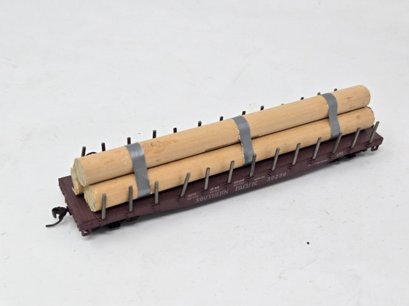 Pre-Owned:  40' Flat Car 3 log load Southern Pacific 30259 - HO Scale