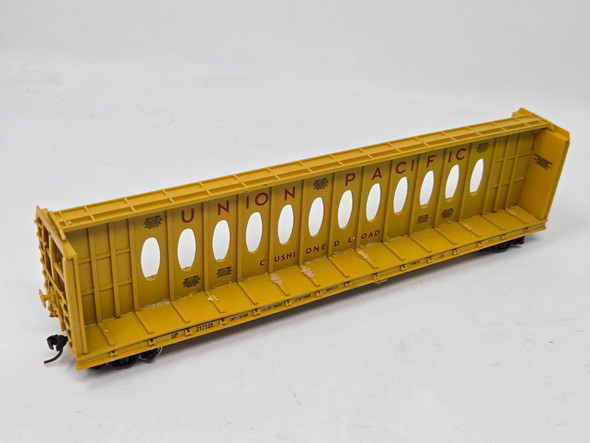 Pre-Owned:  Centerbeam with Opera Windows Union Pacific 217135 - HO Scale