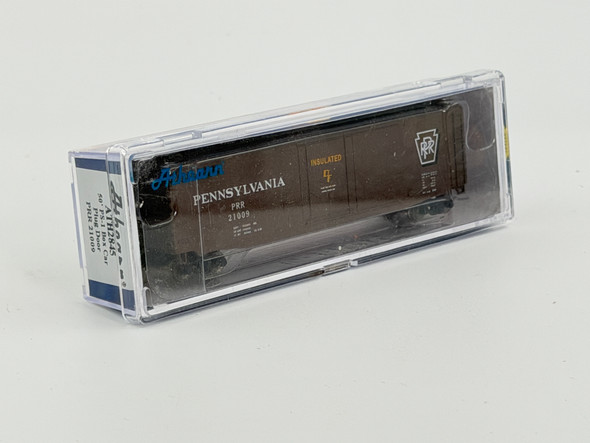 Pre-Owned: Athearn 50’ PS-1 Box Car Plug Door Pennsylvania 21009 - N Scale
