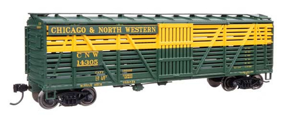 Walthers Mainline 910-41508 - 40' Wood Stock Car with Dreadnaught ends Chicago & Northwestern (CNW) 14305 - HO Scale