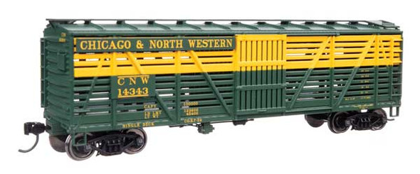 Walthers Mainline 910-41509 - 40' Wood Stock Car with Dreadnaught ends Chicago & Northwestern (CNW) 14343 - HO Scale