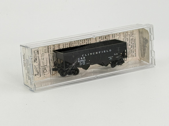 Pre-Owned: Micro-Trains 33’ Offset Side Twin Hopper Clinchfield 51664 - N Scale