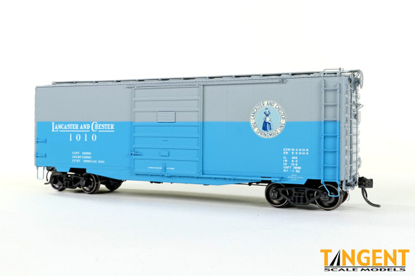 Tangent Scale Models 26015-02 - Blue & Gray 1964+ 40′ PS-1 9' Door Boxcar Lancaster & Chester (L&C) 1010 - HO Scale