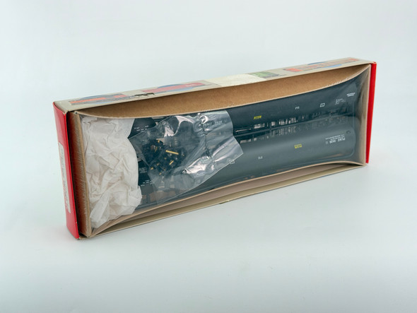 Pre-Owned: Walthers 65’ AA Tank Car Kit, NIB PLMX 3248 - HO Scale