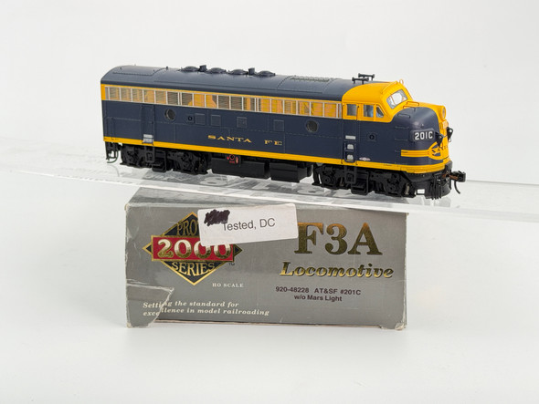 Pre-Owned: Proto 2000 F3A Locomotive w/o Mars Light, DC Santa Fe 201C - HO Scale