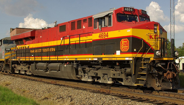 MMRR EXCLUSIVE: PRE-ORDER: Broadway Limited 10893 - GE ES44AC (DC Silent) Kansas City Southern (KCS) 4694 - N Scale