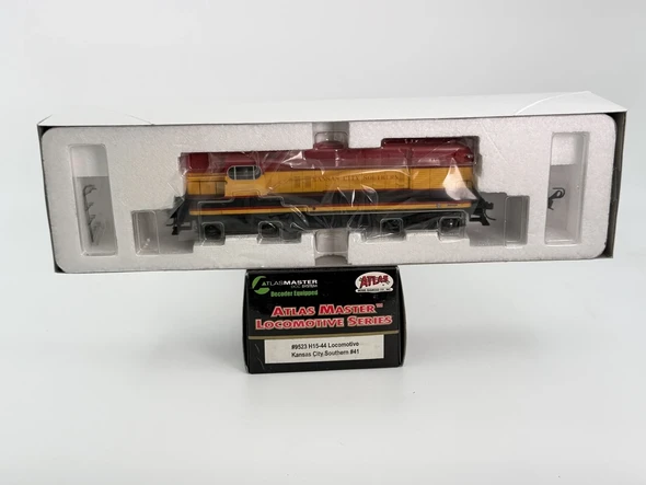 Pre-Owned: Atlas Master Series H15-44 locomotive Atlas Master DCC, NIB, factory sealed (DCC without Sound) Kansas City Southern 41 - HO Scale