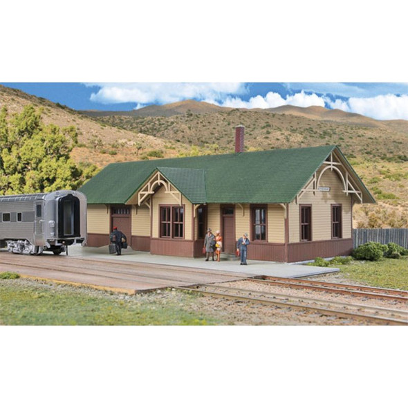 Walthers Cornerstone 933-4057 - UP-Style Depot Kit   - HO Scale