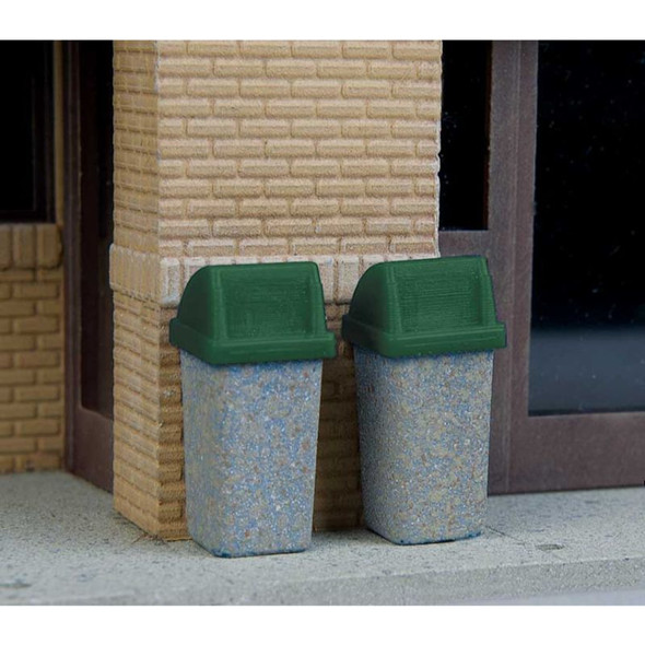 Walthers SceneMaster 4174 - Modern Trash Cans (24 pcs) - HO Scale