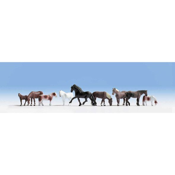 Walthers 949-6074 - Majestic Horses - HO Scale