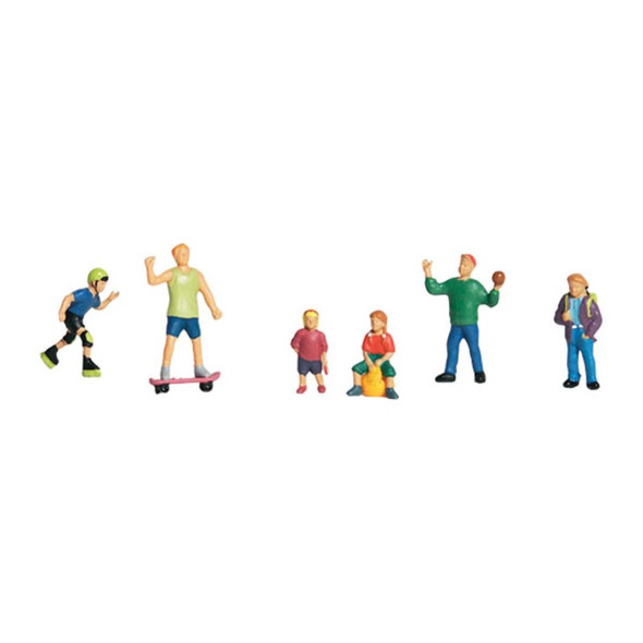 Woodland Scenics #1830 - Kids at Play - HO Scale