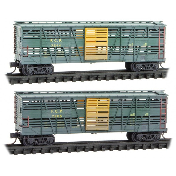 Micro-Trains Line 99305022 - Stock Car [2 Pack] - Weathered -  Ferrocarril del Pacifico (FCP) 7244, 7265 - N Scale