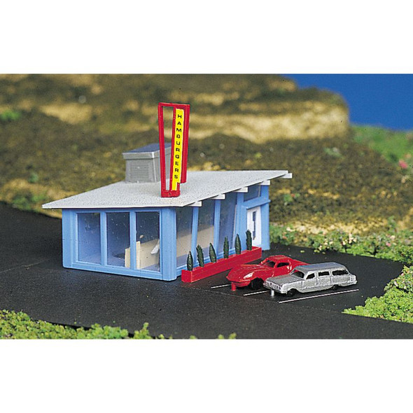 Bachmann 45709 - Drive-In Burger Stand  - N Scale