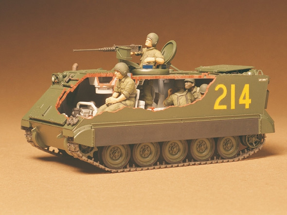 Tamiya 35040 - US M113 A.P.C. United States  - 1:35 Scale Kit