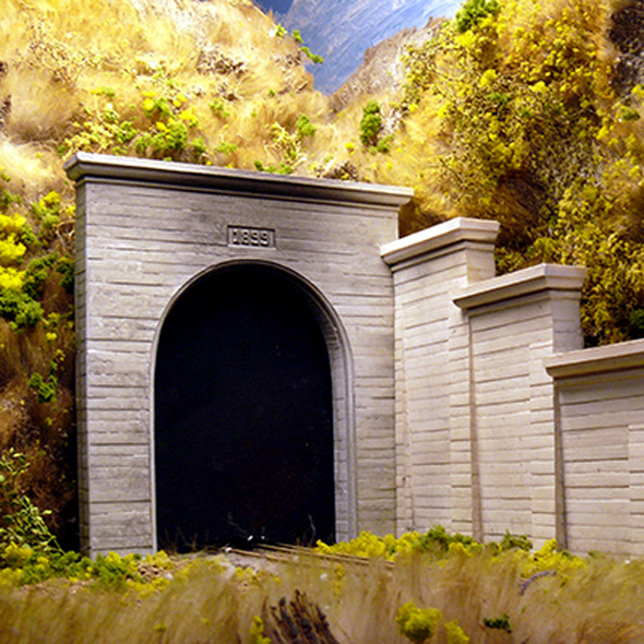 Chooch #9720 - Single Concrete Tunnel Portal (2) - N scale