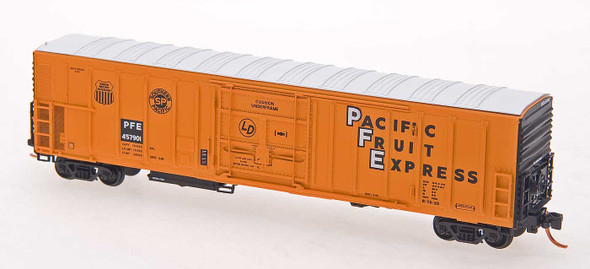 InterMountain 68801-11 - PC&F R-70-20 Refrigerator Car Pacific Fruit Express (PFE) 457943 - N Scale