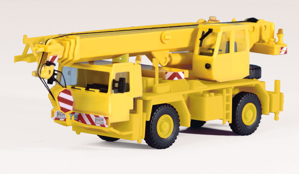 Walthers SceneMaster 949-11015 - Two-Axle Truck Crane   - HO Scale Kit