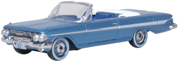 Oxford Diecast 87CI61006 - 1961 Chevy Impala Jewel Blue, White - HO Scale