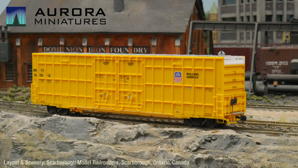 Aurora Miniatures 306027 - 7550 cf 60' Plate F Boxcar Union Pacific (BKTY) 160012 - HO Scale