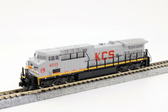 Kato 176-7046 - GE AC4400CW DC Silent Kansas City Southern de Mexico (KCSM) 4555 - N Scale