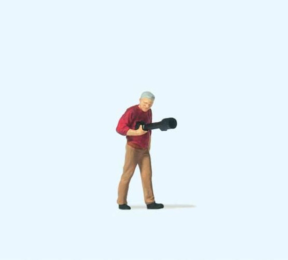 Preiser 28245 - Photographer with Super Zoom Lens Individual Figure  - HO Scale