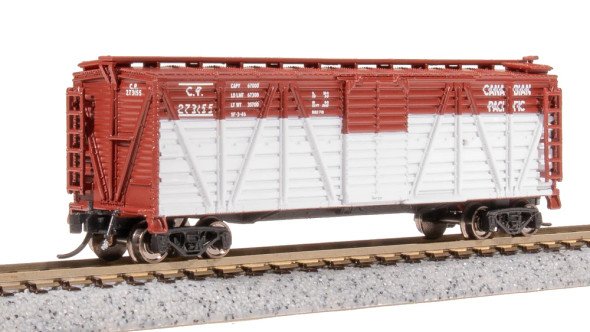 Broadway Limited 8453 - 40' Wood Stock Car, Cattle Sounds Canadian Pacific (CP) 273155 - N Scale