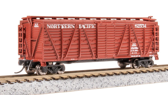 Broadway Limited 8454 - 40' Wood Stock Car, Cattle Sounds Northern Pacific (NP) 82554 - N Scale