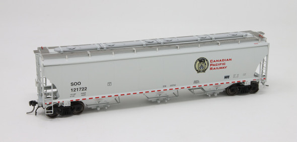 InterMountain 472108-01 - Trinity 5161 Cu. Ft. 3 Bay Covered Hopper Canadian Pacific (SOO) 121722 - HO Scale