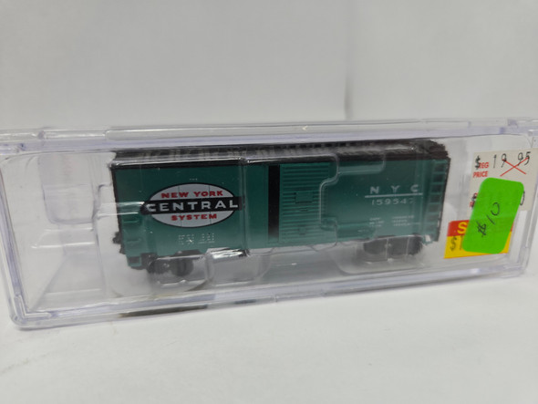 Pre-Owned: InterMountain Box 40' Single Door New York Central NYC 159547 - N Scale