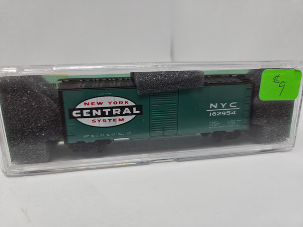 Pre-Owned: Deluxe Box 40' Single Door New York Central NYC 162954 - N Scale