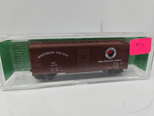 Pre-Owned: Deluxe Box 40' Single Door Northern Pacific NP 24738 - N Scale