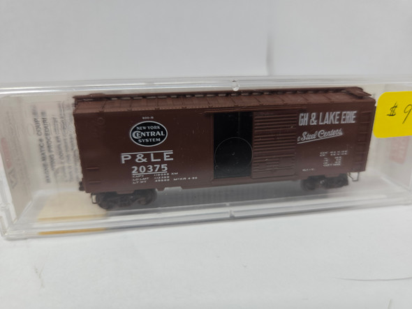 Pre-Owned: Micro-Trains Box 40' Single Door Pittsburgh & Lake Erie P&LE 20375 - N Scale
