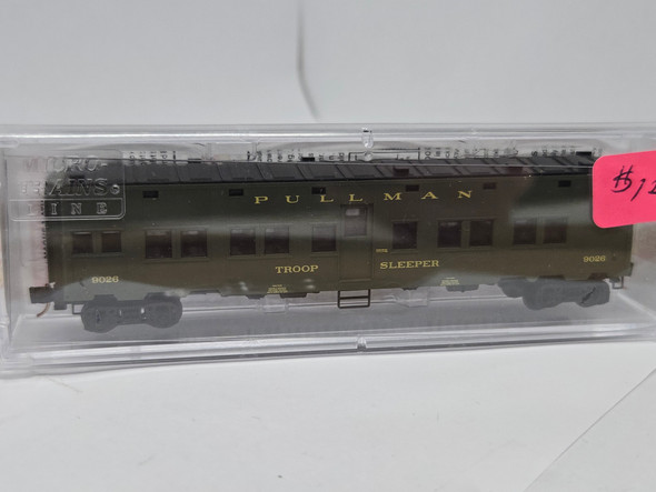 Pre-Owned: Micro-Trains Pass Troop Troop Sleeper U. S. Government 9026 - N Scale