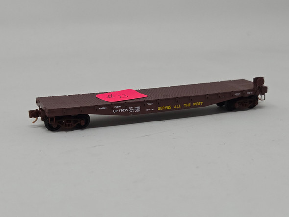 Pre-Owned: Micro-Trains Flat Fish Belly, Side Mounted Brake Wheel Union Pacific UP 57055 - N Scale