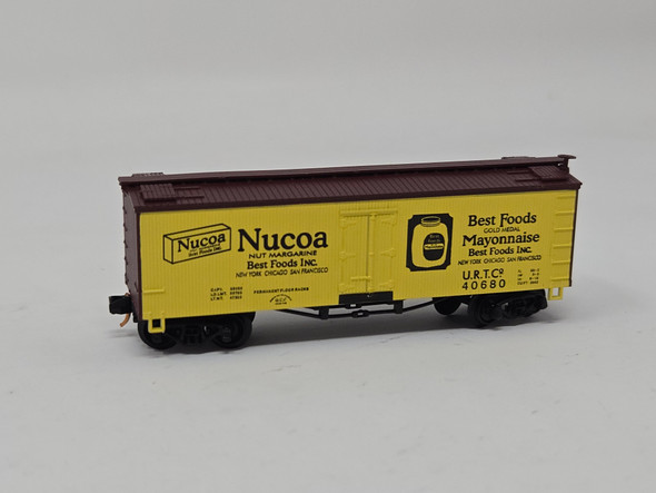 Pre-Owned: Roundhouse Reefer Ice Wood Sheathed Best Foods  URTC 40680 - N Scale