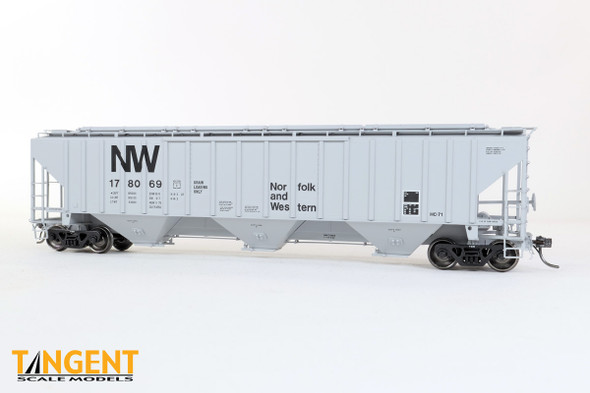 Tangent Scale Models 36221-01 - NW Roanoke Shops 4750CuFt Covered Hopper Norfolk & Western (NW) 178002 "Delivery HC-71 1979" - HO Scale
