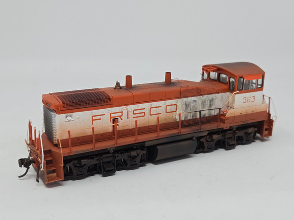 Pre-Owned: Atlas EMD MP15DC (DCC and Sound) St Louis - San Francisco (SLSF) 363 - HO Scale