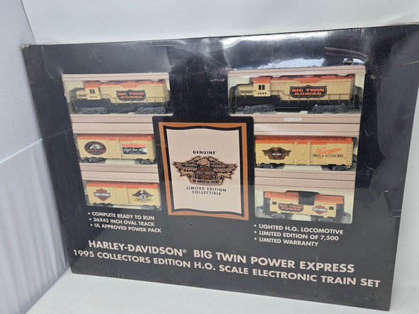 Pre-Owned: Harley-Davidson Big Twin Power Express Train Set  - HO Scale