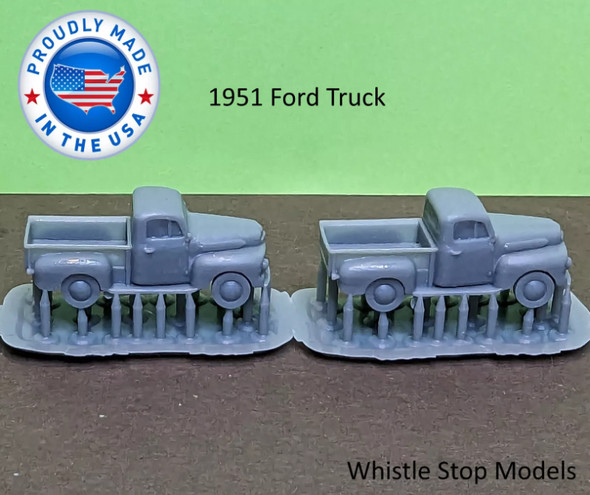 Whistle Stop Models HO3003 - 1957 Ford Set of 2  - HO Scale