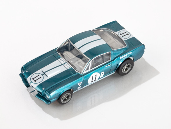 AFX Racing 22071 - 1965 Donohue Wht/Blu  - HO Scale