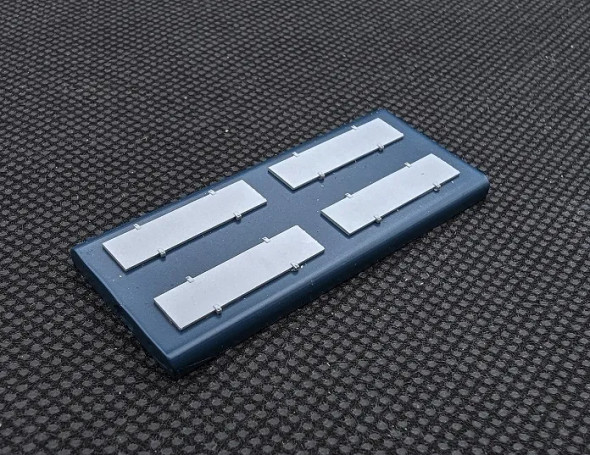 Gotham Rail 3017 - Rebuilt Roof Access Doors - Bolted 4x  - HO Scale