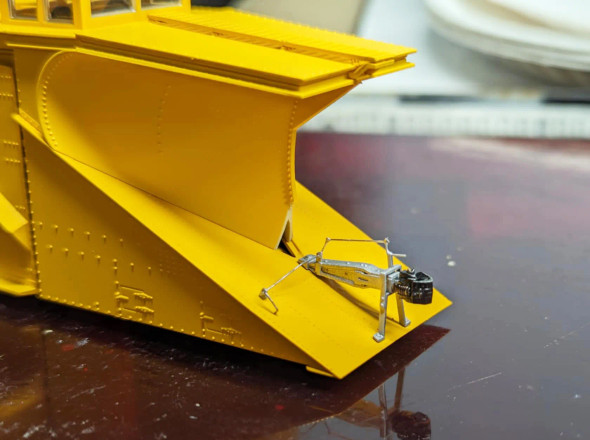 Gotham Rail 6001 - Russell Snowplow Coupler Bracket 1x  - HO Scale